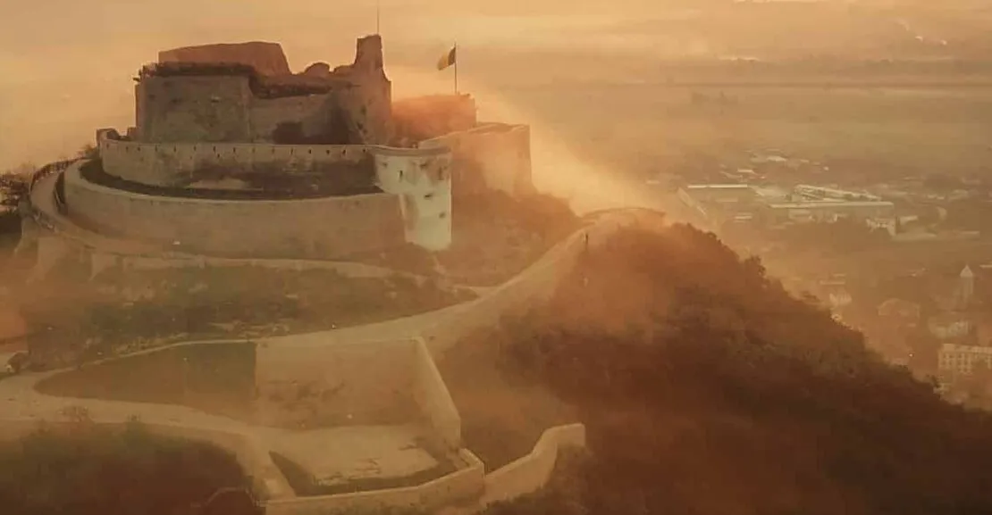 CETATEA DEVA